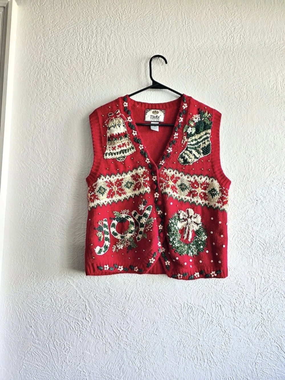 Grannycore Tiara International Red Embellished Christmas Sweater Vest Sz M